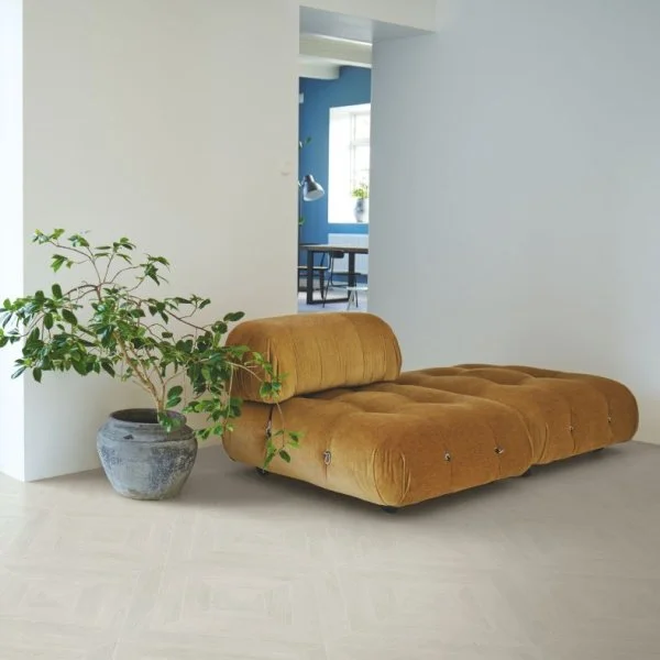 Ламинат Pergo Chevron 12 Pro Дуб Морозный Патинированный L1254-04157 в Орске