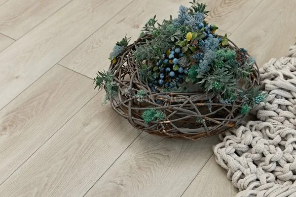 Кварц-виниловая плитка Alpine Floor Premium XL Дуб Белая Ночь ЕСО 7-2, 8 мм. 43 класс в Орске