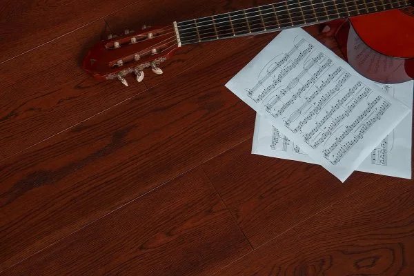 Массивная доска Аmber Wood Дуб шоколад браш лак 18*120*300-1800 мм в Орске