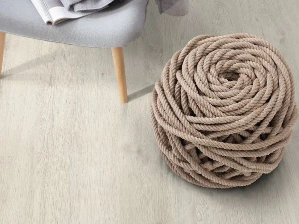 Ламинат Egger PRO 8/33 4V Дуб Кортина белый EPL034 в Орске