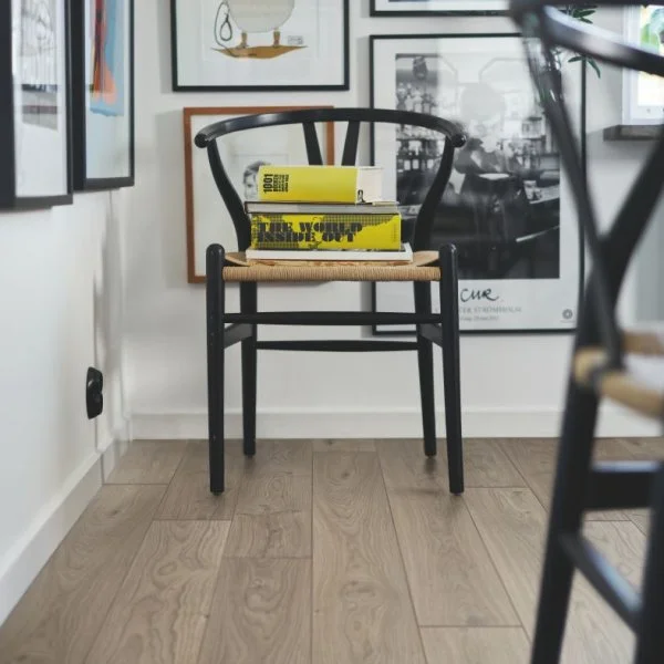 Ламинат Pergo Malmö Pro Дуб Глубинный Темно-Серый L1258-04433 в Орске