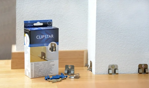 Клипсы для плинтуса Tarkett (50 шт.) в Орске