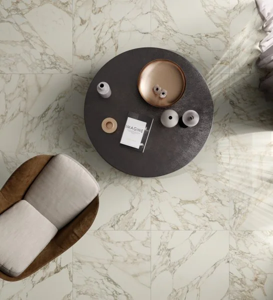 Керамогранит Italon Шарм Делюкс Арабескато Уайт 80х80 (Люкс и реттифицированная) в Орске