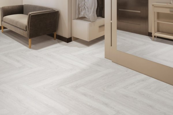 Виниловый пол Floor Factor Herringbone White Smoke Oak в #REGION_NAME_DECLINE_PP#